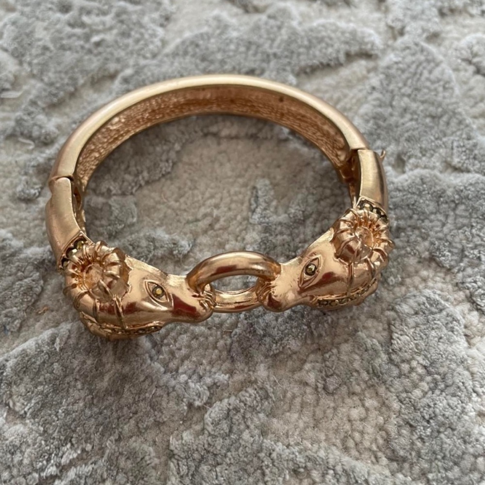 Rose gold animal head bracelet